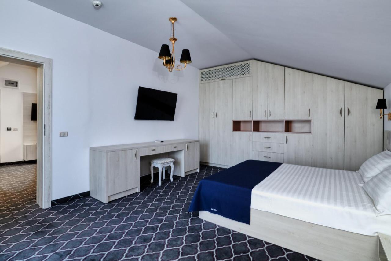 Eros Beach Resort Navodari Ngoại thất bức ảnh